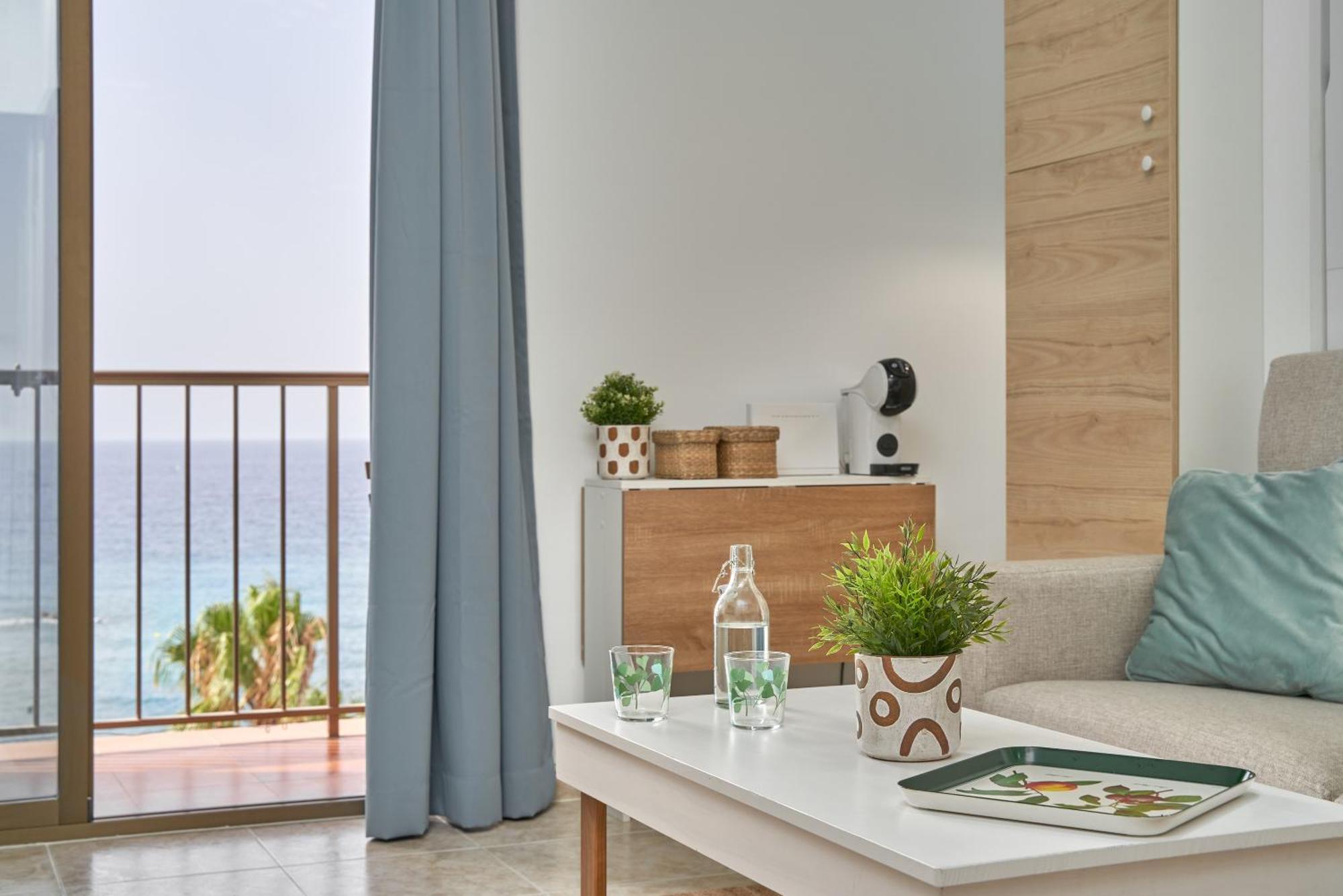 Estudio Puerta Del Mar Apartment อัลมูเญการ์ ภายนอก รูปภาพ