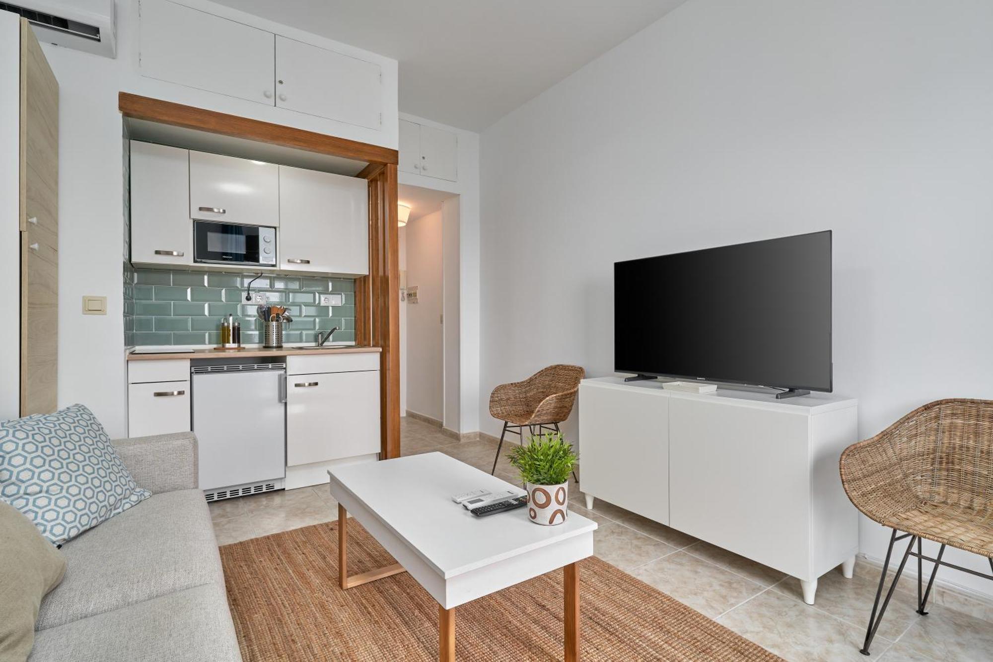 Estudio Puerta Del Mar Apartment อัลมูเญการ์ ภายนอก รูปภาพ